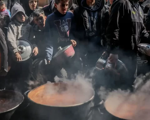 piano per gaza fame senza aiuti